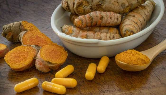 Turmeric Side Effects: ఈ సమస్యలున్నవాళ్లు పసుపు వాడితే ఏమౌతుంది, మంచిదా కాదా