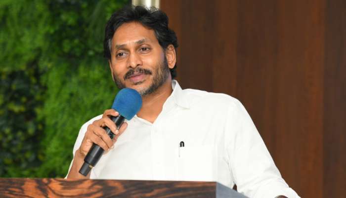 YS Jagan: 'కష్టాలు, నష్టాలు ఉంటాయి.. ఆ సమయంలో నా జైలు జీవితం గుర్తుచేసుకోండి'