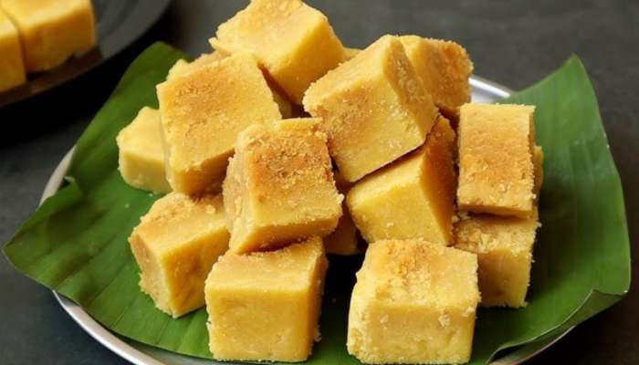 Ghee Mysore Pak: నోట్లోవెన్నలా కరిగిపోయే కమ్మని మైసూర్ పాక్.. ఈ ట్రిక్ తో ఎవ్వరైనా ఈజీగా చేసేస్తారు