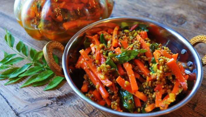 Carrot Pickle Recipe: నోరూరుంచే క్యారెట్ పచ్చడి ఇలా చేస్తే ముద్ద అన్నం కూడా మిగల్చకుండా తింటారు