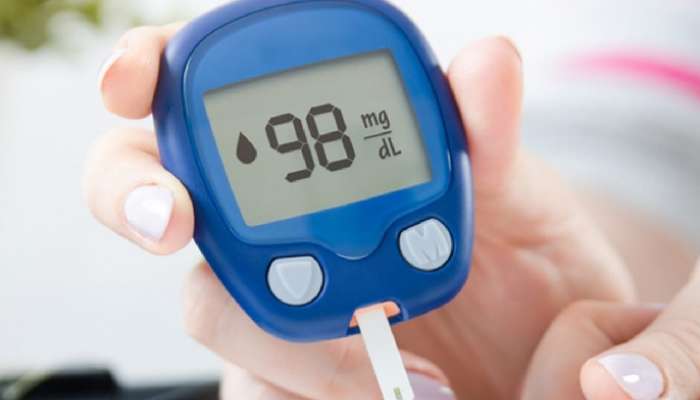 Diabetic Precautions: చలికాలంలో డయాబెటిక్ రోగులు ఈ పొరపాట్లు చేయకూడదు