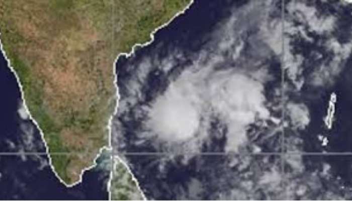 Heavy Rains: బంగాళాఖాతంలో వాయుగుండం, ఈసారి ఈ కోస్తాంధ్ర జిల్లాల్లో భారీ వర్షాలు