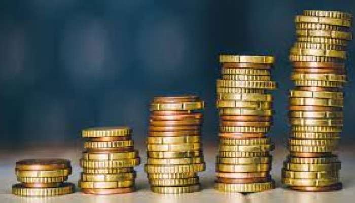 Rupee: రూపాయి గింగిరాలు..ఆల్‌టైమ్‌ కనిష్ఠానికి దేశీయ కరెన్సీ..మరో 11 పైసలు పతనం