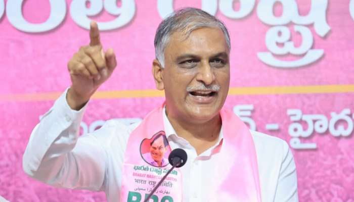 Harish Rao: ఉద్యోగులకు జీతాలు చెల్లించలేని పరిస్థితిలో రేవంత్‌ రెడ్డి: హరీశ్ రావు ఆగ్రహం