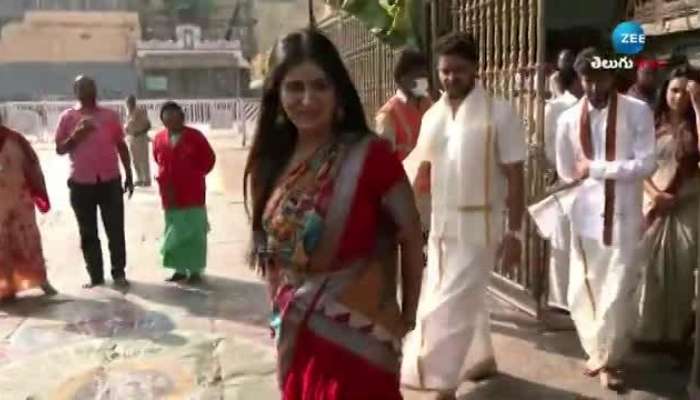 Actress Rashi Singh Visits Tirumala Temple