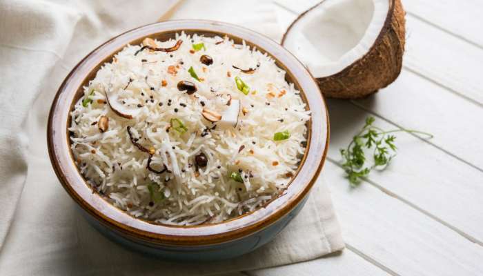 Coconut Rice: పది నిమిషాలో టేస్టీగా కొబ్బరి అన్నం...  గొప్ప రుచి రావాలి అంటే ఇలా చేయండి !