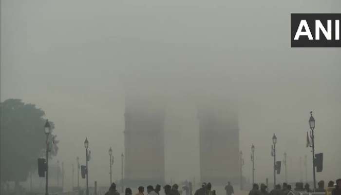 Delhi Fog: ఢిల్లీని కప్పేసిన పొగమంచు, విమానాలు ఆలస్యం, కొన్ని ఫ్లైట్స్ రద్దు