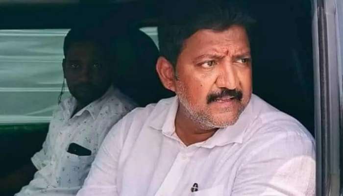 Vamsi Arrest: మహిళా కానిస్టేబుల్‌తో వంశీకు దేహశుద్ధి, ఏపీలో కక్ష సాధింపు రాజకీయాలు