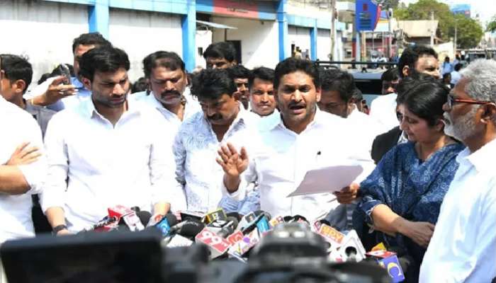 Ys Jagan Strong Warning: ఎవరు ఎక్కడున్నా బట్టలూడి కొడతాం...వైఎస్ జగన్ విశ్వరూపం