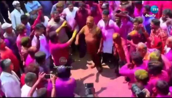 Jagga Reddy Holi Celebrations: Congress Senior Leader Jagga Reddy 2025 Holi Celebration Viral Video