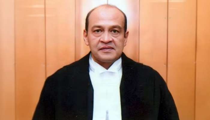 Delhi Highcourt Judge: జడ్జీ ఇంట్లో నోట్లకట్టల ఘటన.. బిగ్ ట్విస్ట్ ఇచ్చిన అగ్నిమాపక దళం అధికారి.. ఏమన్నారంటే..?