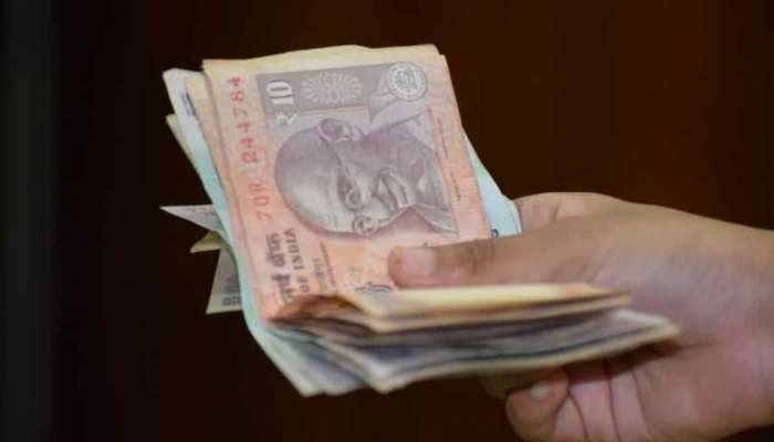 Minimum Bank Balance: సామాన్యులకు షాకింగ్ న్యూస్.. ఏప్రిల్ 1 నుంచి మినిమం బ్యాలెన్స్ పేరుతో బ్యాంకుల బాదుడే బాదుడు 