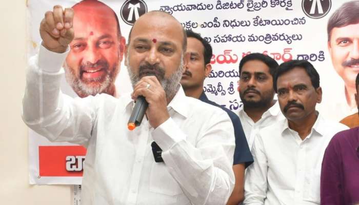 Bandi Sanjay Kumar: కుమ్కక్కు రాజకీయాలపై తెలంగాణ సమాజం ఆలోచించాలి