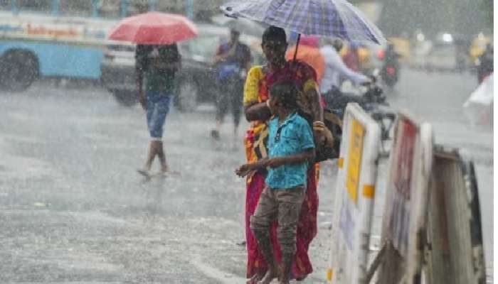 Heavy Rains Warning: ఏపీలోని ఈ జిల్లాలకు భారీ వర్ష సూచన, హెచ్చరిక జారీ చేసిన ఐఎండీ