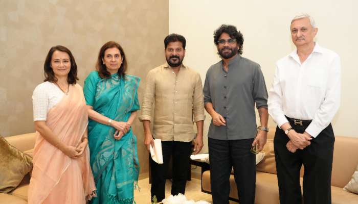 Akhil Wedding: అఖిల్ వివాహానికి సీఎం రేవంత్ రెడ్డిని ఆహ్వానించిన నాగార్జున దంపతులు.. 