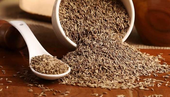 Cumin Seeds: జీలకర్ర తింటే శరీరంలో జరిగే మ్యాజికే వేరు!