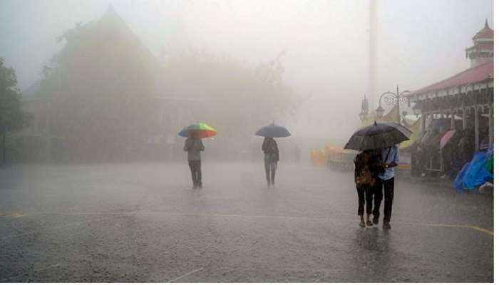 IMD Rains Alert: మళ్లీ అల్పపీడనం, ఈ జిల్లాల్లో భారీ వర్షాల అలర్ట్ జారీ