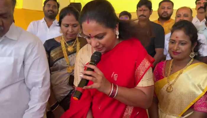 Kalvakuntla Kavitha Offers Bonalu In Hyderabad Temples