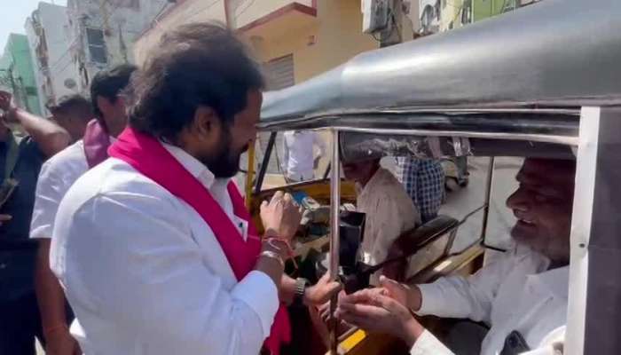 Ex Minister Srinivas Goud Differently Campaign In Jubilee Hills