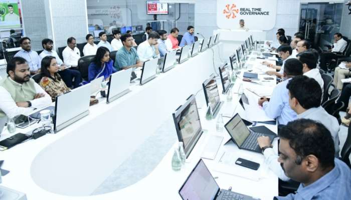 Srivari Sevaks: సీఎం చంద్రబాబు కీలక నిర్ణయం.. అన్ని ఆలయాల్లో శ్రీవారి సేవకులు