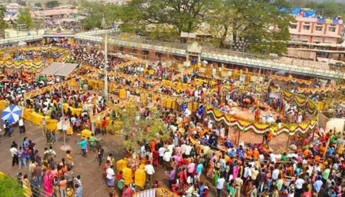 Medaram Jatara: మేడారం జాతరకు వెళ్తున్నారా..? ఇలా హాయ్ అని మెస్సేజ్ చేసేయండి.. అలా రూట్‌మ్యాప్, ట్రాఫిక్ అప్‌డేట్స్ పొందండి..!