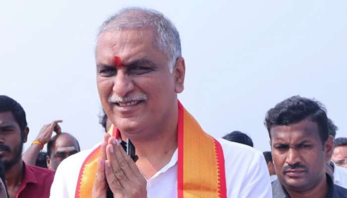 Harish Rao: పండుగ పూట కేసీఆర్‌ను తలుచుకున్న గ్రామస్తులు.. హరీశ్ రావుతో ఆత్మీయ పలకరింపు 