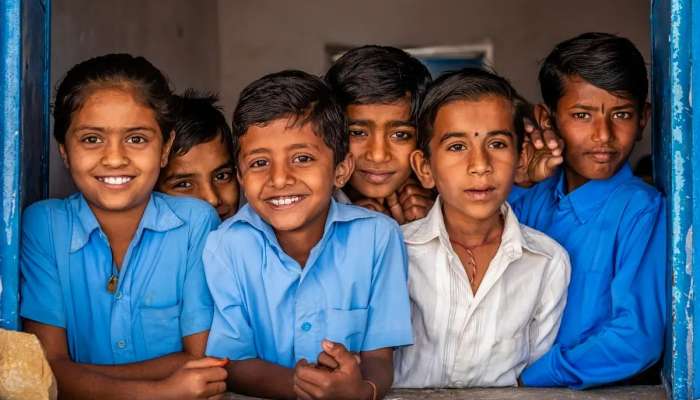 School Holiday: సోమవారం స్కూళ్లు, కాలేజీలకు సెలవు..విద్యార్థులు ఫుల్ ఖుషీ..ఉత్తర్వులు జారీ!