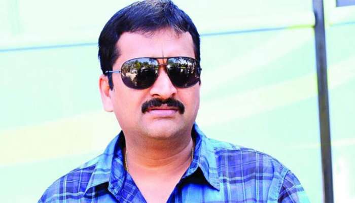 Bandla Ganesh: అల్లు ఫ్యామిలీపై  బండ్ల గణేష్ షాకింగ్ కామెంట్స్.. ఇండస్ట్రీలో ఒక పెద్దాయన.. ఐకాన్ స్టార్ అంటూ!