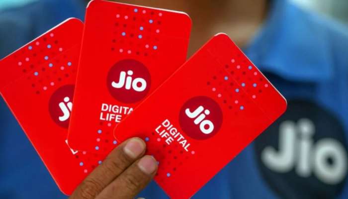 Jio: క్రికెట్‌ లవర్స్‌కు జియో బంపర్‌ ఆఫర్.. ఈ ప్లాన్‌తో హాట్‌స్టార్‌ కూడా ఉచితం..