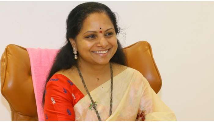 Kalvakuntla Kavitha: 20 ఏళ్ల క్రితం నాటి అమ్మ చీర కట్టుకున్న కల్వకుంట్ల కవిత!!