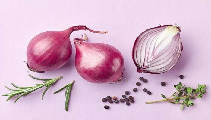 Onion Benefits ఉల్లి చేసే మేలు తల్లి కూడా చెయ్యదు అంటారు.. అలాంటి ఆనియన్ వల్ల లాభాలేమిటో తెలుసా..?