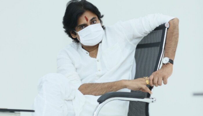 ట్రెండ్ అవుతోన్న పవర్ స్టార్ పవన్ కళ్యాణ్ తాజా ఫోటోలు ట్రెండ్ అవుతోన్న పవర్ స్టార్ పవన్ కళ్యాణ్ తాజా ఫోటోలు