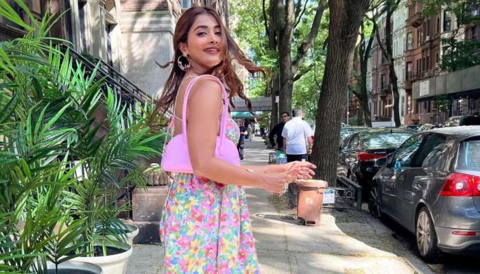 Pooja Hegde Pics: పొట్టి డ్రెస్‌లో పూజా హెగ్డే.. బుట్టబొమ్మ థైస్ షోకు కుర్రకారు ఫిదా!