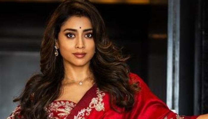 Shriya: జగన్ ఆస్తుల గొడవల వేళ.. అమ్మాయిలకి సమాన వాటా ఉండి తీరాలన్న హీరోయిన్ శ్రియ