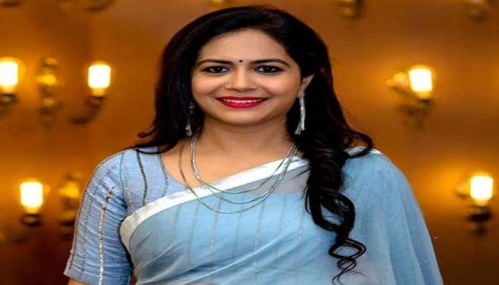 Singer Sunitha: ప్రవస్తి ఆరోపణలపై  ఫైర్ అయినా సింగర్ సునీత..!