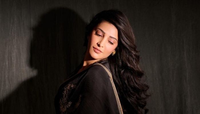 Shruti Haasan: బ్లాక్ చీరతో మదిలో మంటలు రేపుతున్న శృతిహాసన్..!