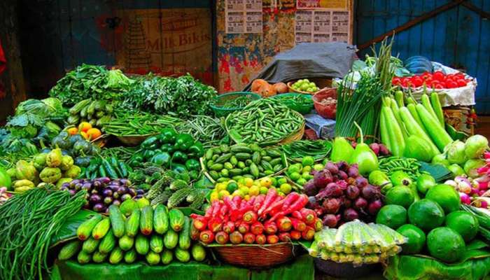 Vegetables Price Today (November 17): వామ్మో ఇవేం ధరలు.. భాగ్యనగరం రైతు బజార్‎లో కూరగాయల మంట.. ఏది కొనాలన్నా రూ. 50 పైనే..!!