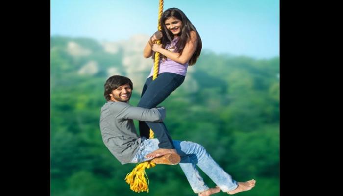 &#039;ఏ మంత్రం వేసావే&#039; మూవీ స్టిల్స్