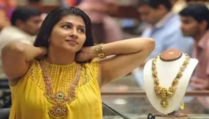 Gold Rate Today: అక్టోబర్ 9వ తేదీ గురువారం సరికొత్త రికార్డు క్రియేట్ చేసిన బంగారం.. నేటి ధరలు ఎలా ఉన్నాయంటే?
