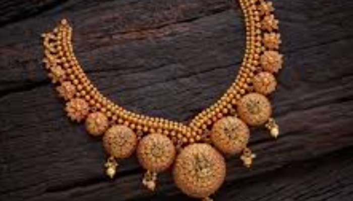 Gold Rate Today: తగ్గనంటే తగ్గనంటున్న బంగారం ధర...తులం @ 92 వేలు..రానున్న 3 ఏళ్ళలో 2లక్షలకు తులం.!