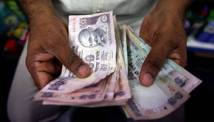 4% DA Hike: ప్రభుత్వ ఉద్యోగులకు అలర్ట్‌.. 4% శాతం డీఏ, డీఆర్‌ ఉంటుందా?