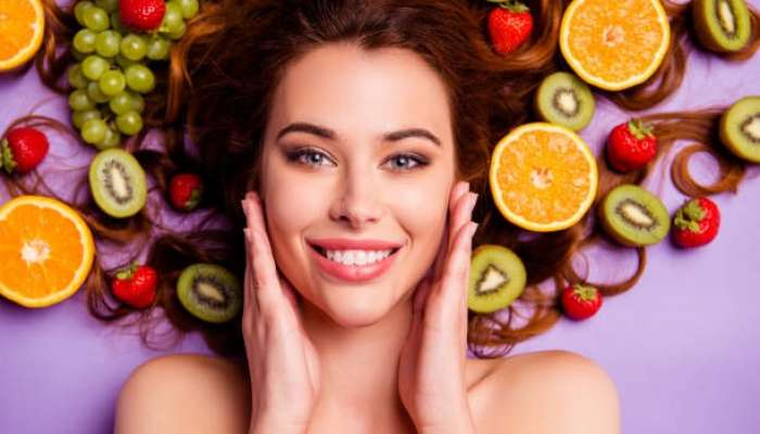 Fruits For Skin Glow: మెరిసే చర్మం కోసం ఈ పండ్లను తింటే చాలు..!