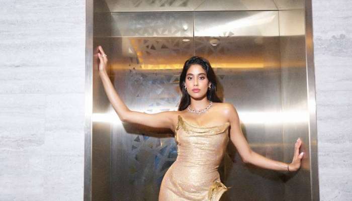 Jhanvi Kapoor: అందాలతో కునుకు లేకుండా చేస్తున్న దేవర బ్యూటీ..!