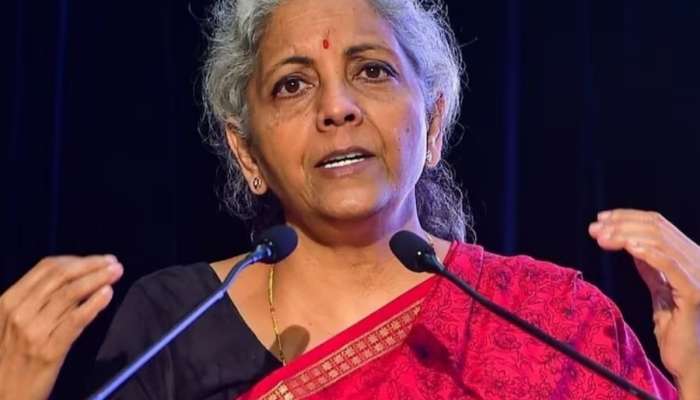 Nirmala Sitharaman Education: ఆర్దిక మంత్రి నిర్మల సీతారామన్ బాల్యం ఎక్కడ గడిచింది, ఎంతవరకూ చదువుకుంది