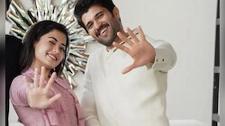Vijay-Rashmika:ఎంగేజ్మెంట్ తర్వాత తొలిసారి ఒకే స్టేజిపై రష్మిక, విజయ్.. ఇప్పటికైనా చెప్తారా..? లేదా..? 
